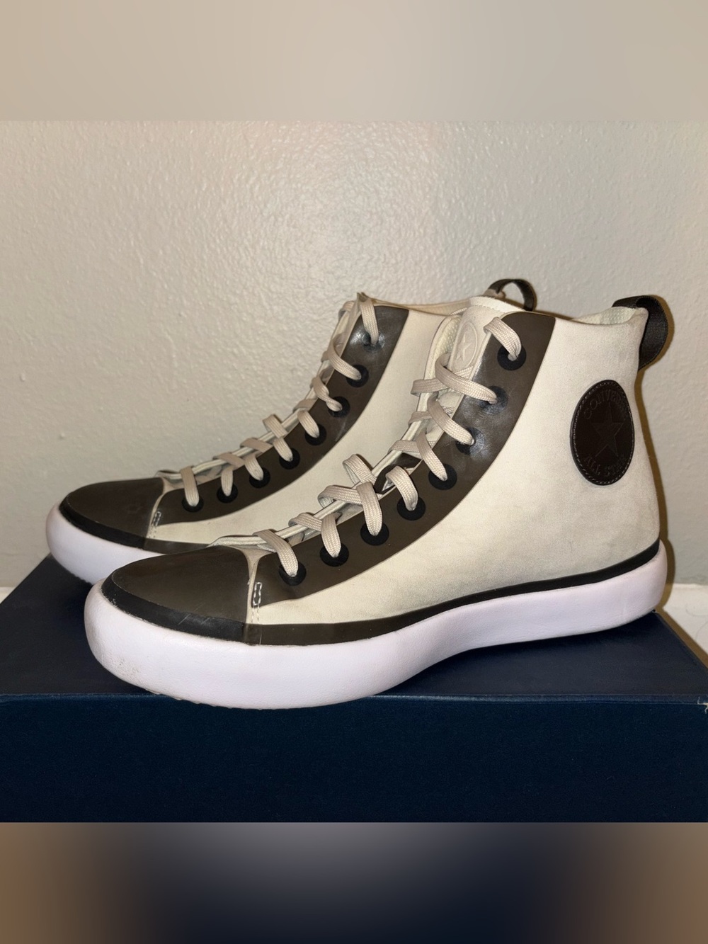 Converse High Top Sneakers Cream and Black